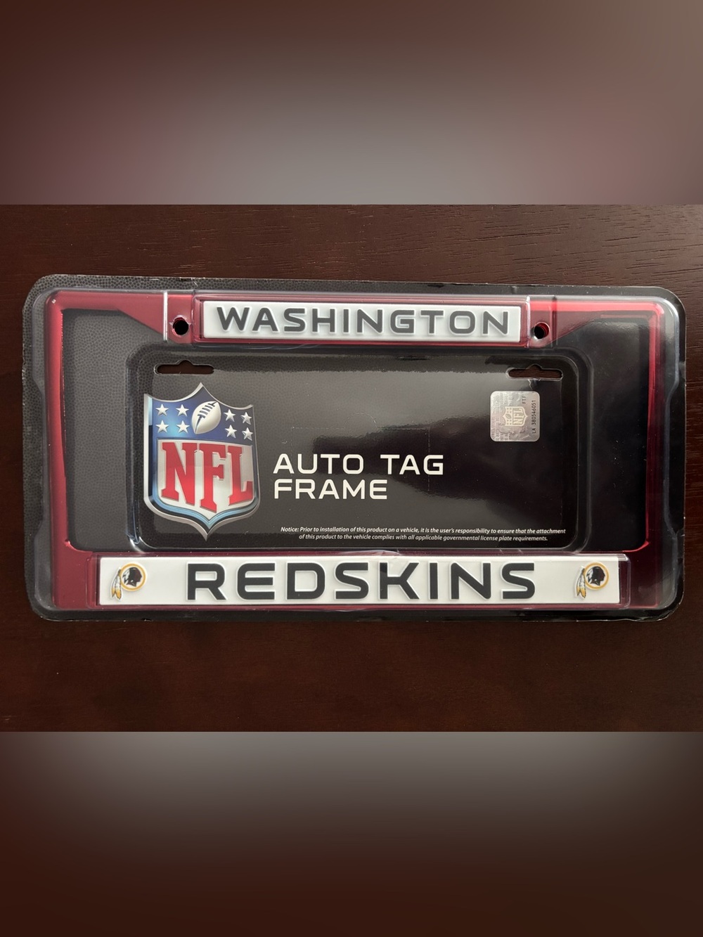 WASHINGTON REDSKINS AUTO TAG FRAME BRAND NEW - Picture 1 of 2